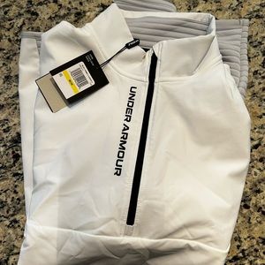 Under Armour Storm Evolution Daytona 1/2 zip golf pullover.  NWT - sz M